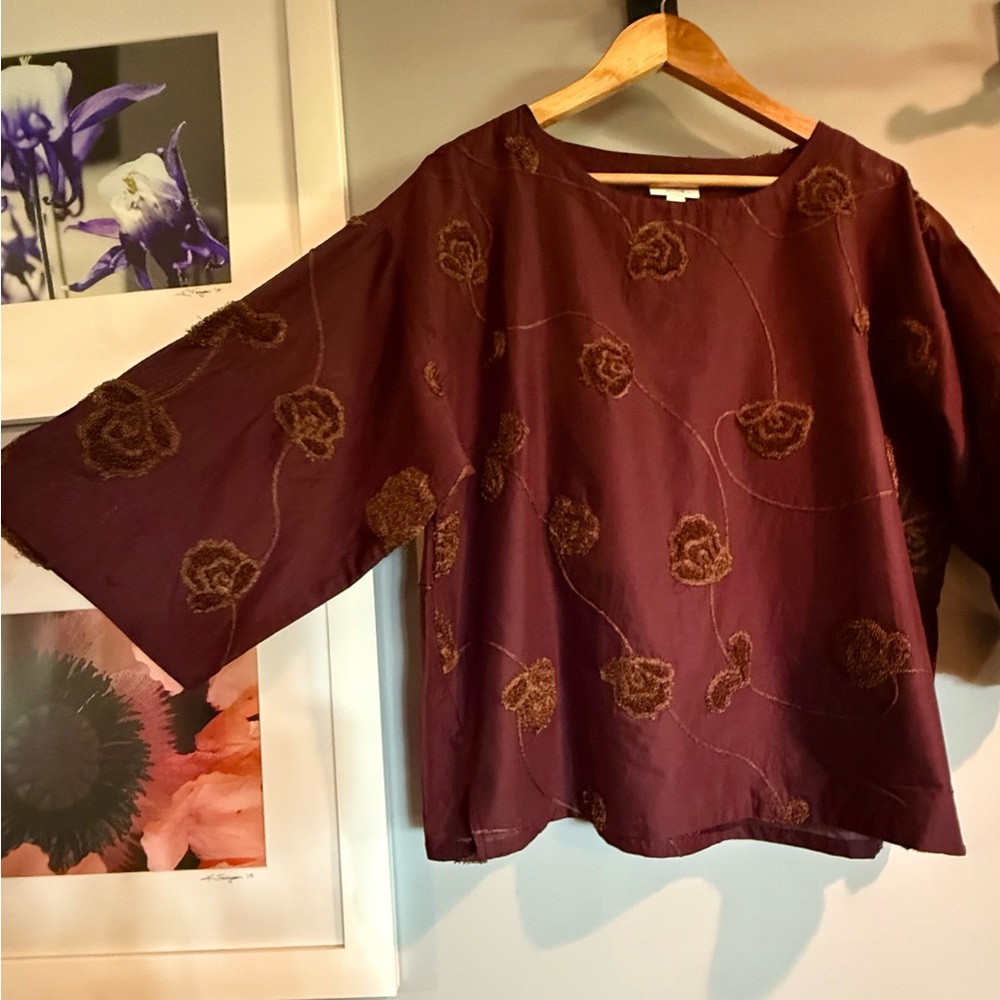 Elegant Floral Embroidered Top